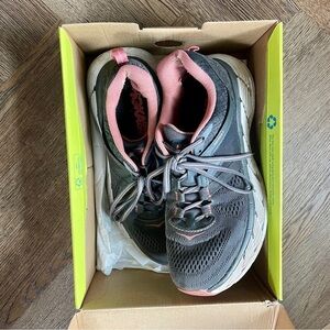 Hoka One One W Gaviota 2 Sneakers 10 Grey Gray Rose Pink
